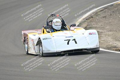 media/Jan-26-2025-CalClub SCCA (Sun) [[cfcea7df88]]/Group 6/Race/